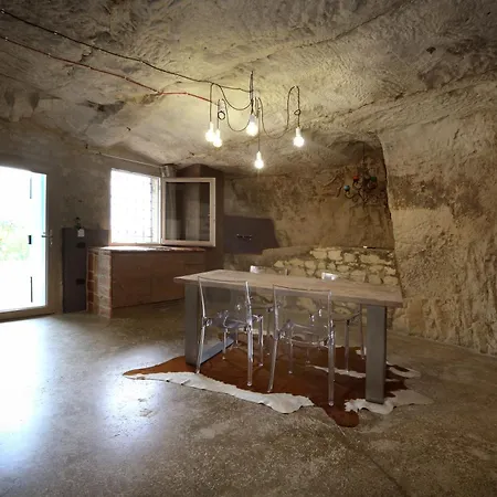 Bed & Breakfast Chez Les Grottes Longare
