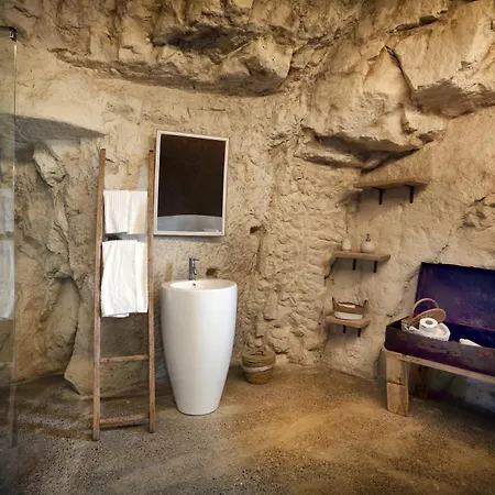 Bed & Breakfast Chez Les Grottes