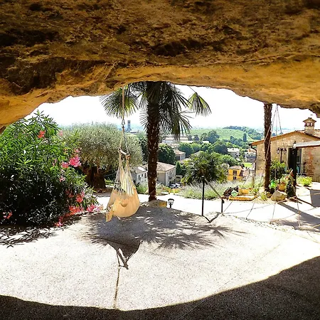 Bed & Breakfast Chez Les Grottes Longare