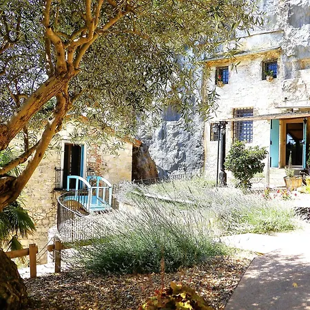 Chez Les Grottes Отель типа 