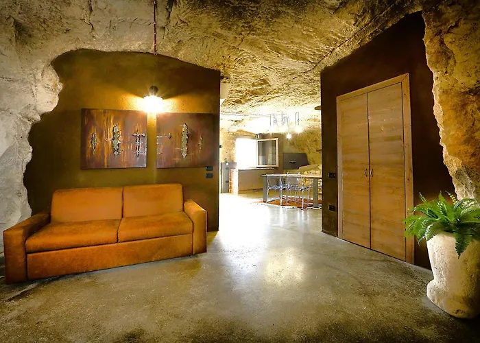 Bed & Breakfast Chez Les Grottes